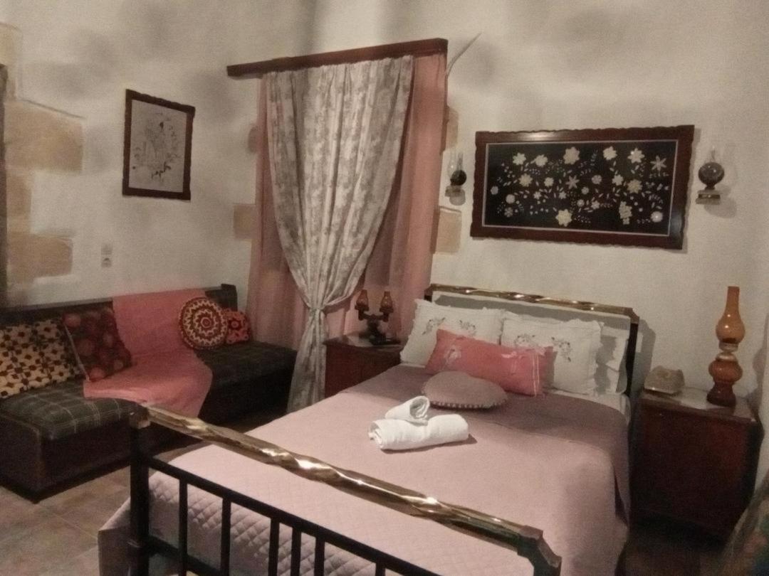 Traditional House Maria Azoyirás Zewnętrze zdjęcie